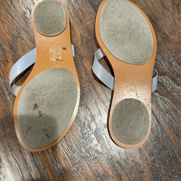 Flip flops - Picture 2 of 3